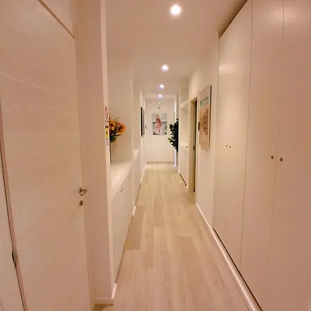 Virgy White Gæstehus 4*