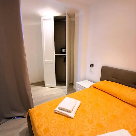 Gæstehus Virgy White 4*