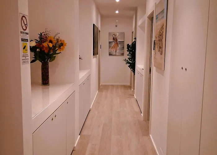 招待所 Virgy White 巴里