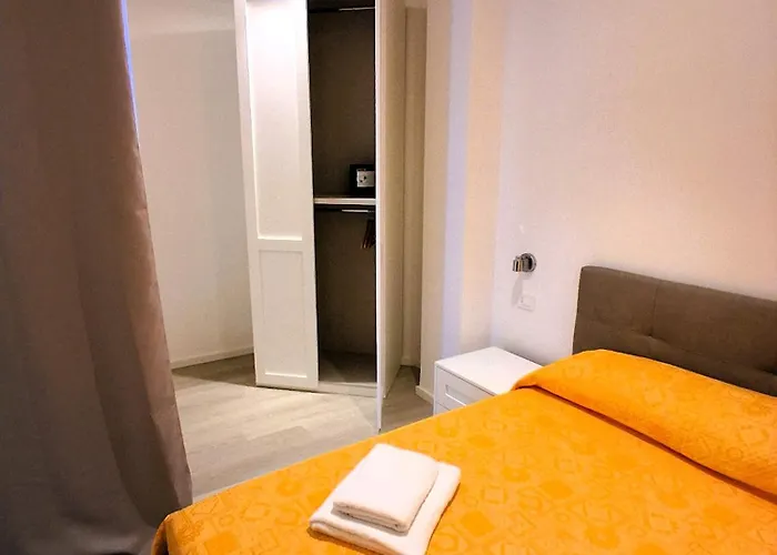 招待所 Virgy White 4*