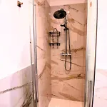 Virgy White 3* Bari