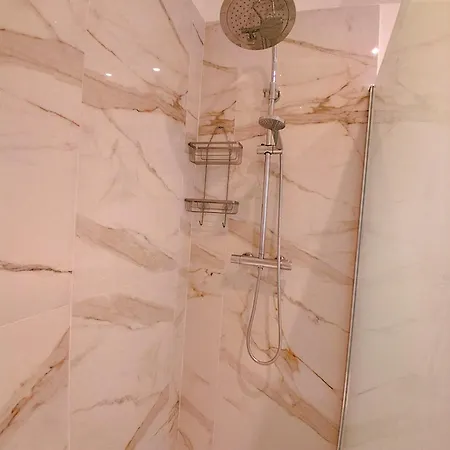 Affittacamere Virgy White Bari